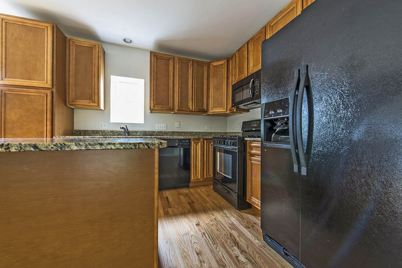 3601 w 53rd - Photo 5 of 43