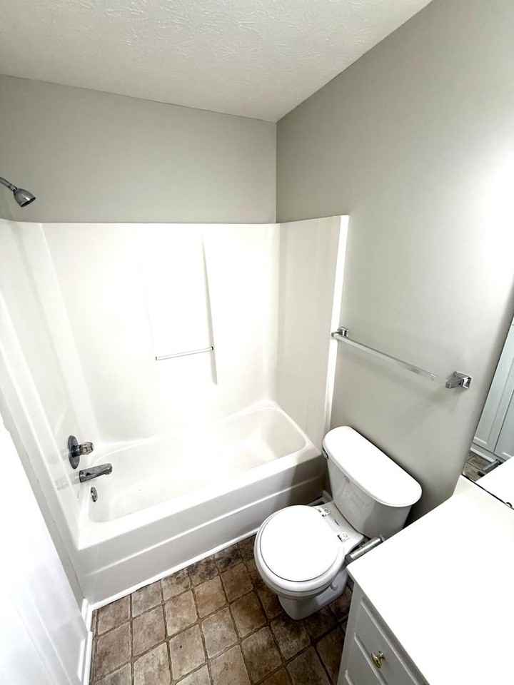 1324 Cameron Ct - Photo 7 of 17