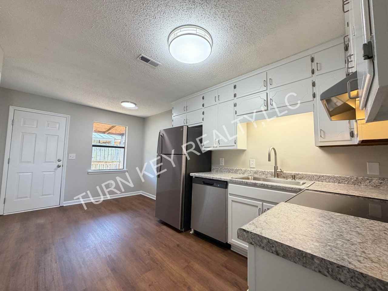 2320 Grayson Valley Dr - Photo 6 of 13