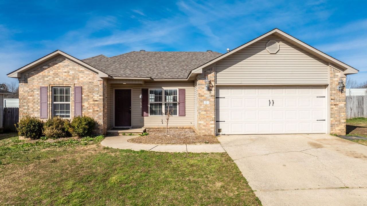 30 Seminole Cir - Photo 2 of 29