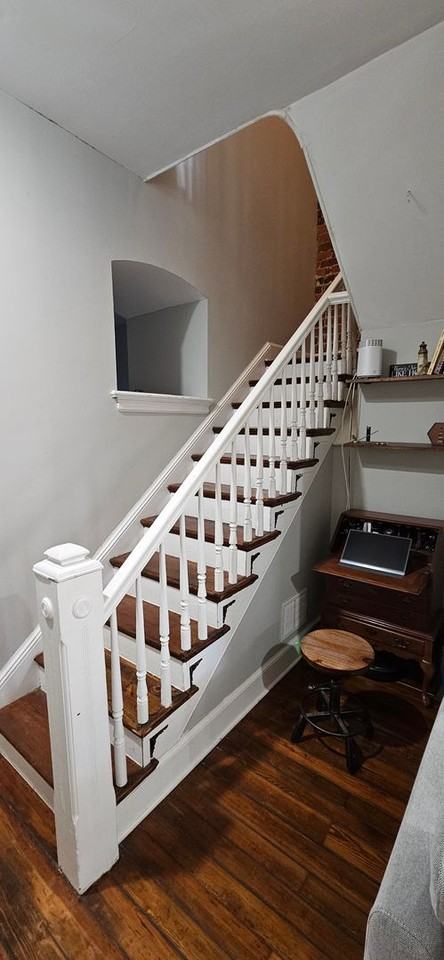 2818 E Grace St - Photo 4 of 17