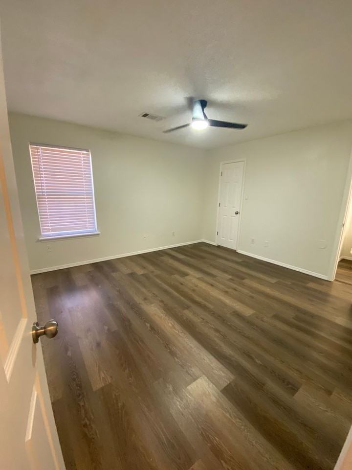 3811 Owen St - Photo 7 of 9