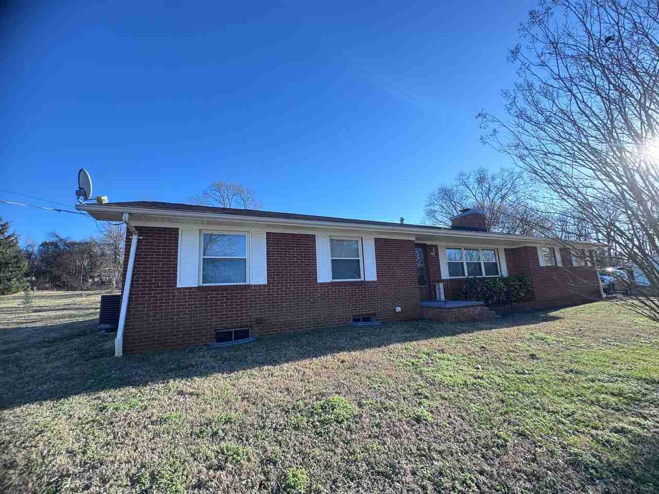 2743 Big Springs Rd - Photo 2 of 22