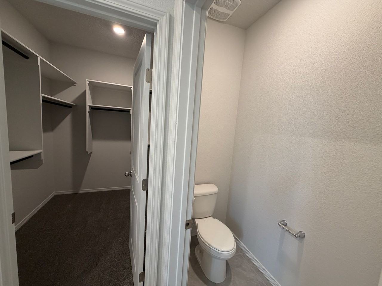 2593 Eglisfield Loop Ne - Photo 7 of 32