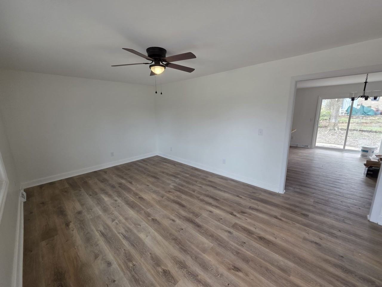 3701 Bahama Dr - Photo 2 of 14