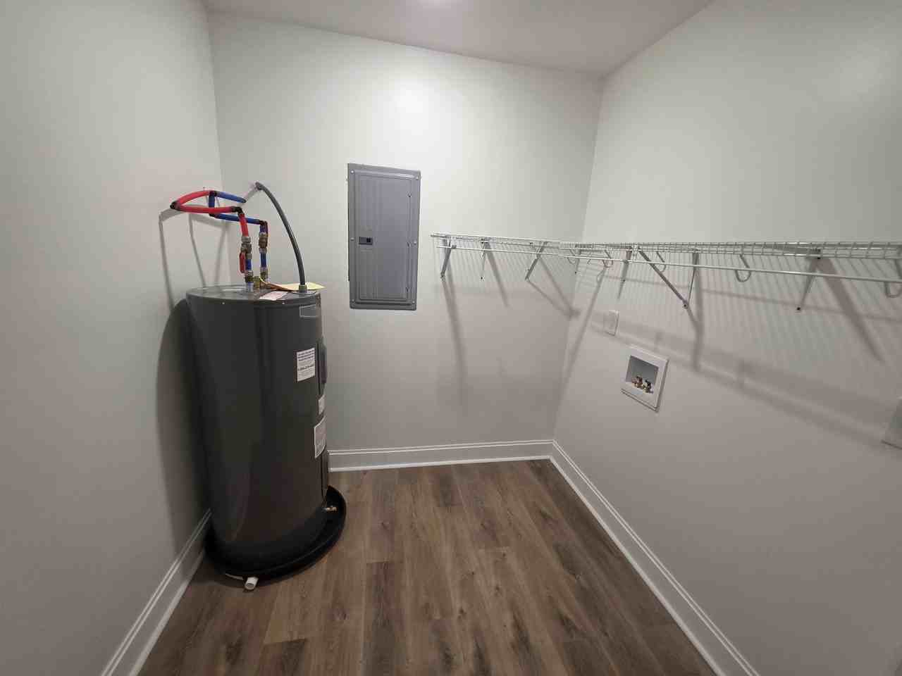 3701 Bahama Dr - Photo 6 of 14