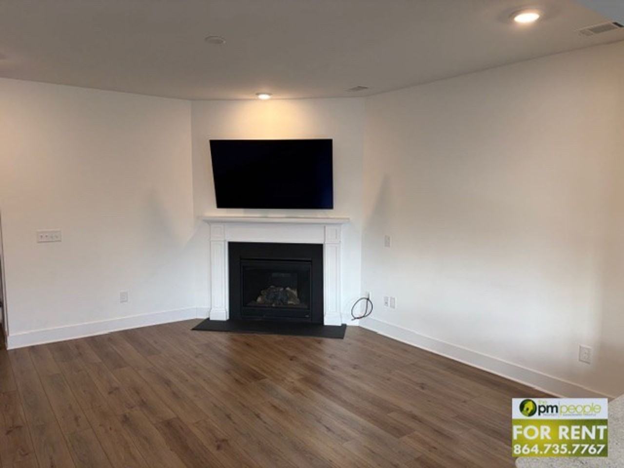 44 Mardale Ln - Photo 2 of 40
