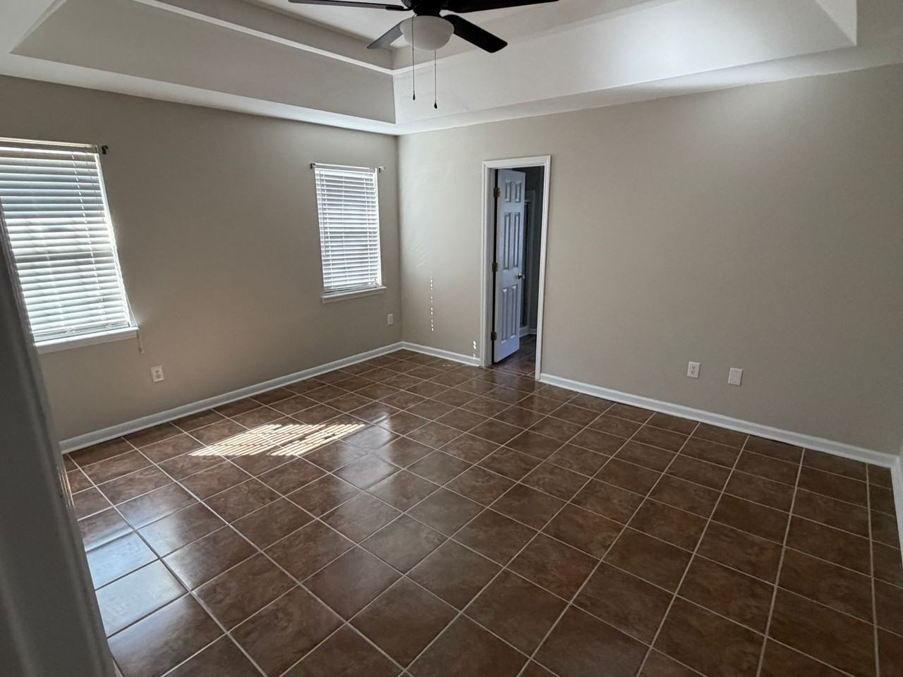 4611 Shadow Moss Ct - Photo 5 of 16