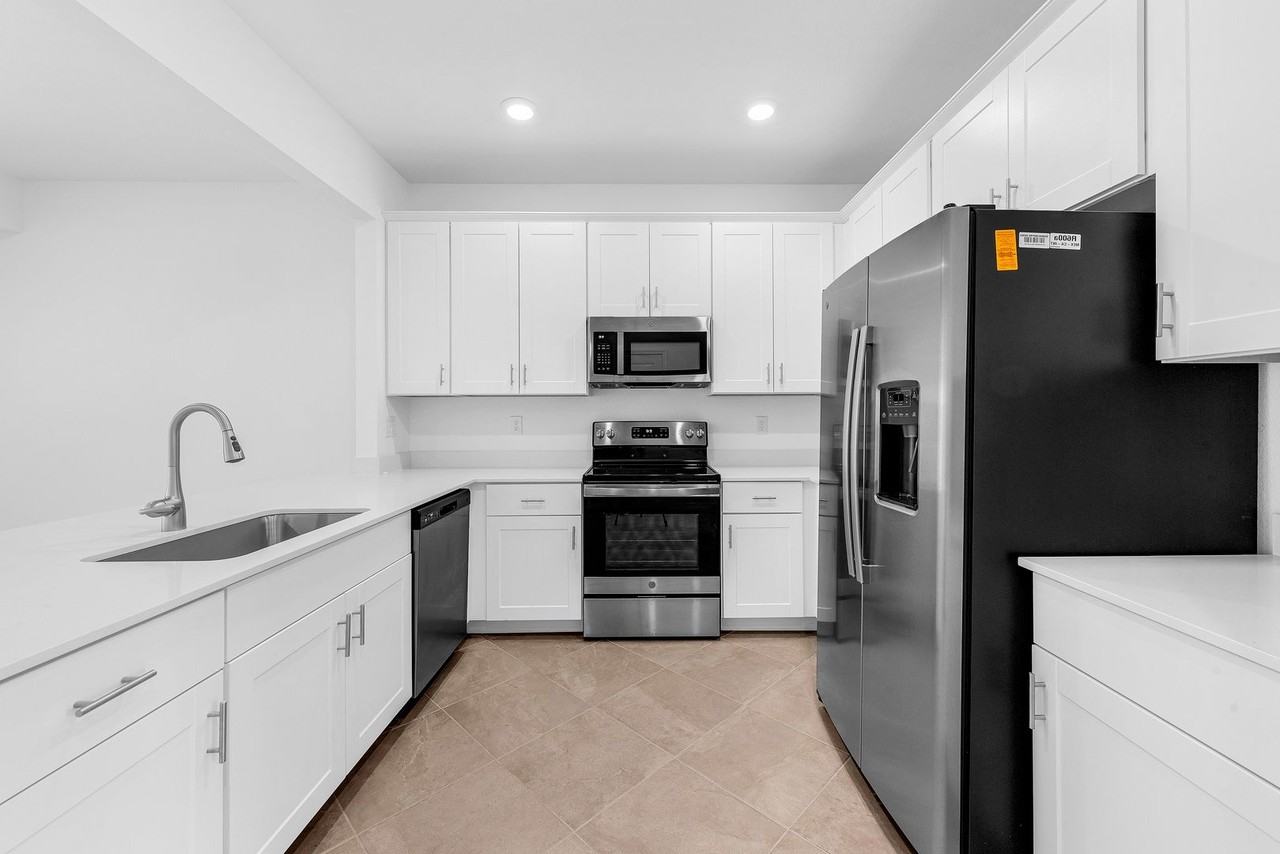 2827 Citrus St - Photo 4 of 18