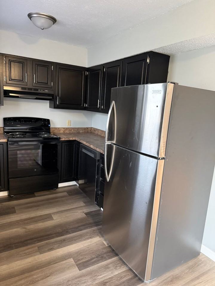 433 Kansas Dr - Photo 7 of 25