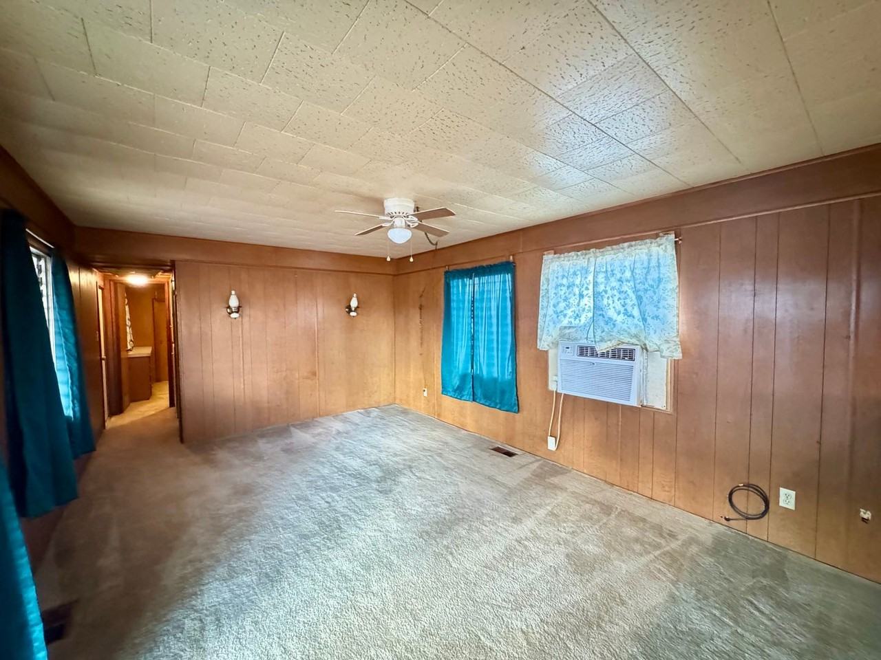 773 Riverview Dr - Photo 5 of 22