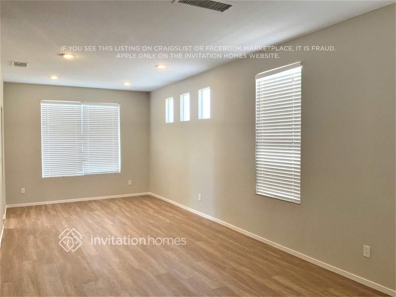 2992 Scenic Valley Way - Photo 3 of 14