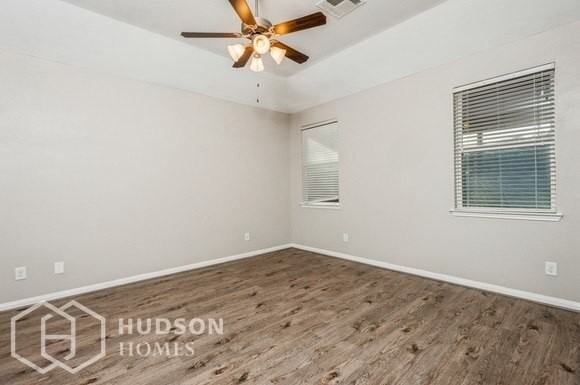 21554 Alexa Forest Dr - Photo 5 of 14