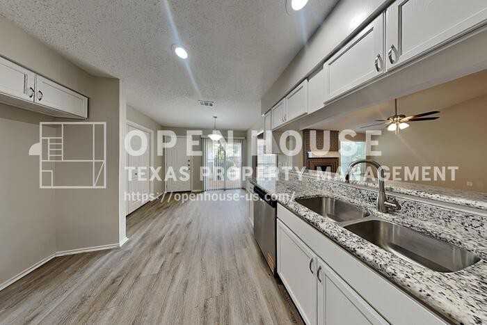 6925 Wickliff Trl - Photo 7 of 23