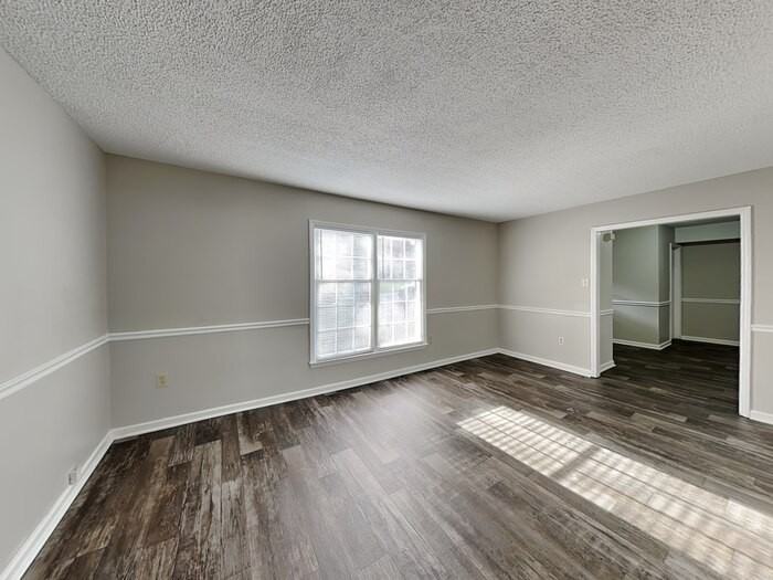 7222 Lea Wood Ln - Photo 4 of 23