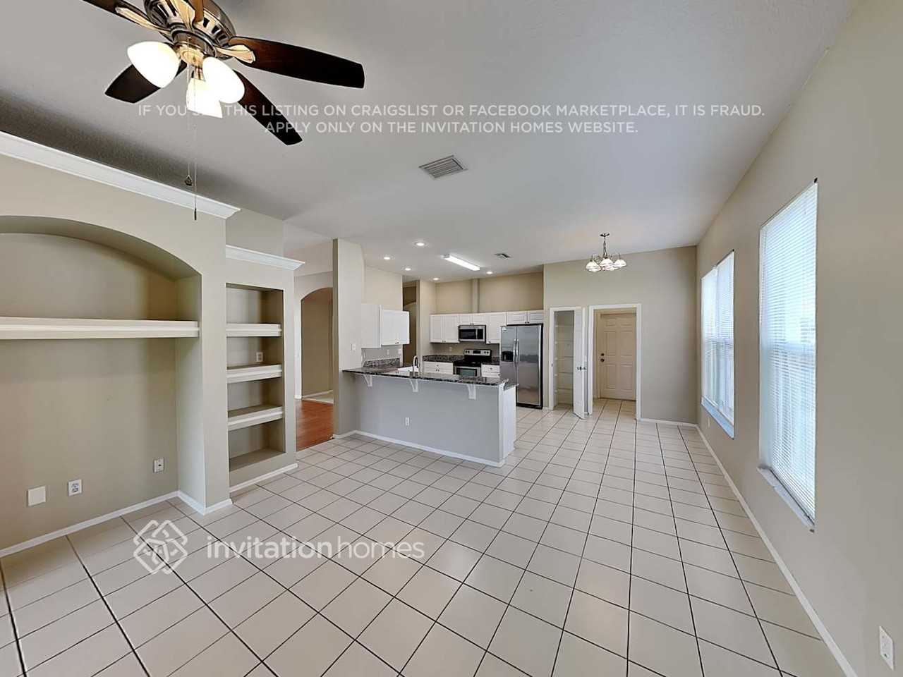 5045 Sturbridge Ct - Photo 4 of 22