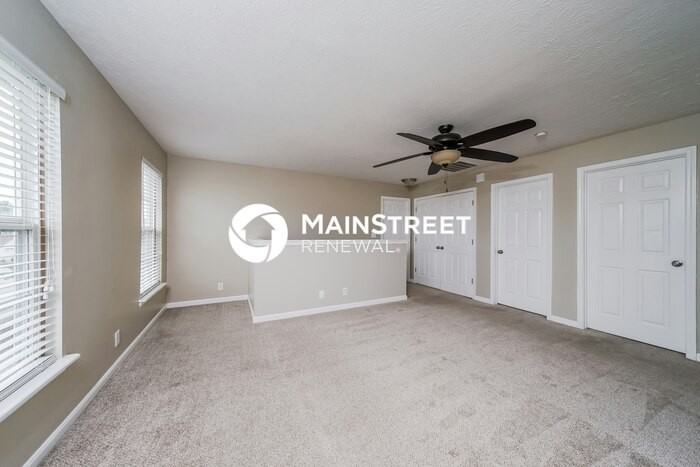 6621 Timberbend Dr - Photo 7 of 17