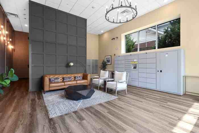 525 Parkway Dr Ne #419 - Photo 4 of 34