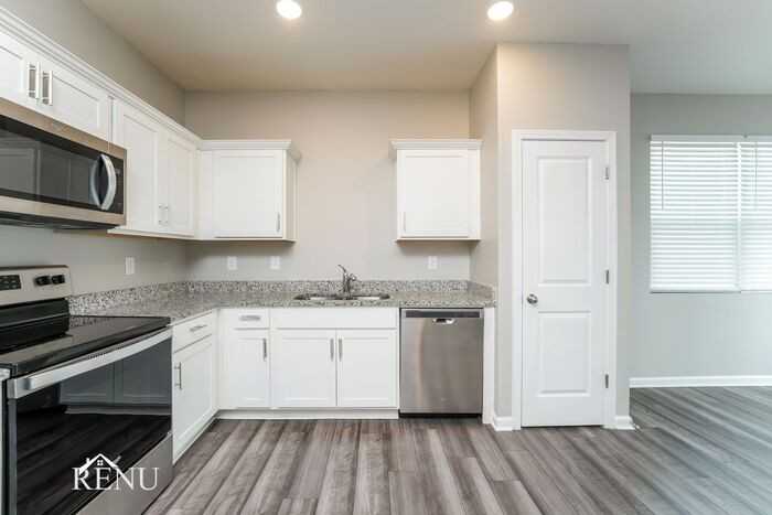 3118 Journal Ct - Photo 2 of 19