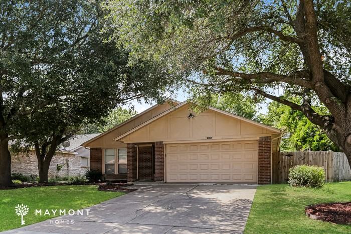 232 Lemon Dr - Photo 4 of 18