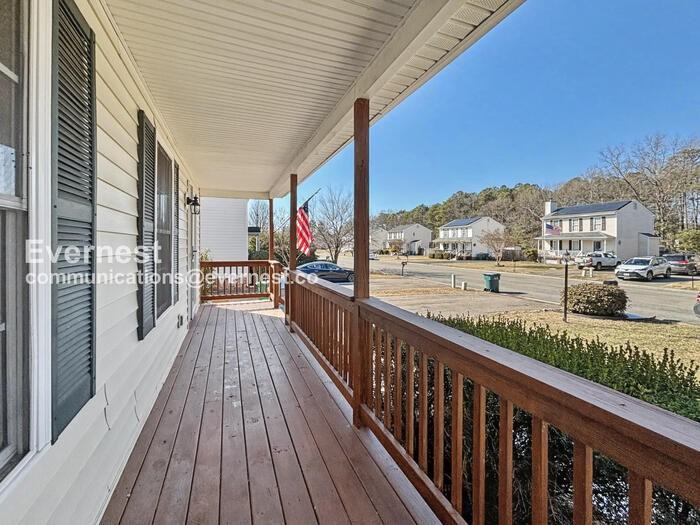 1909 Greenstone Ct - Photo 6 of 18