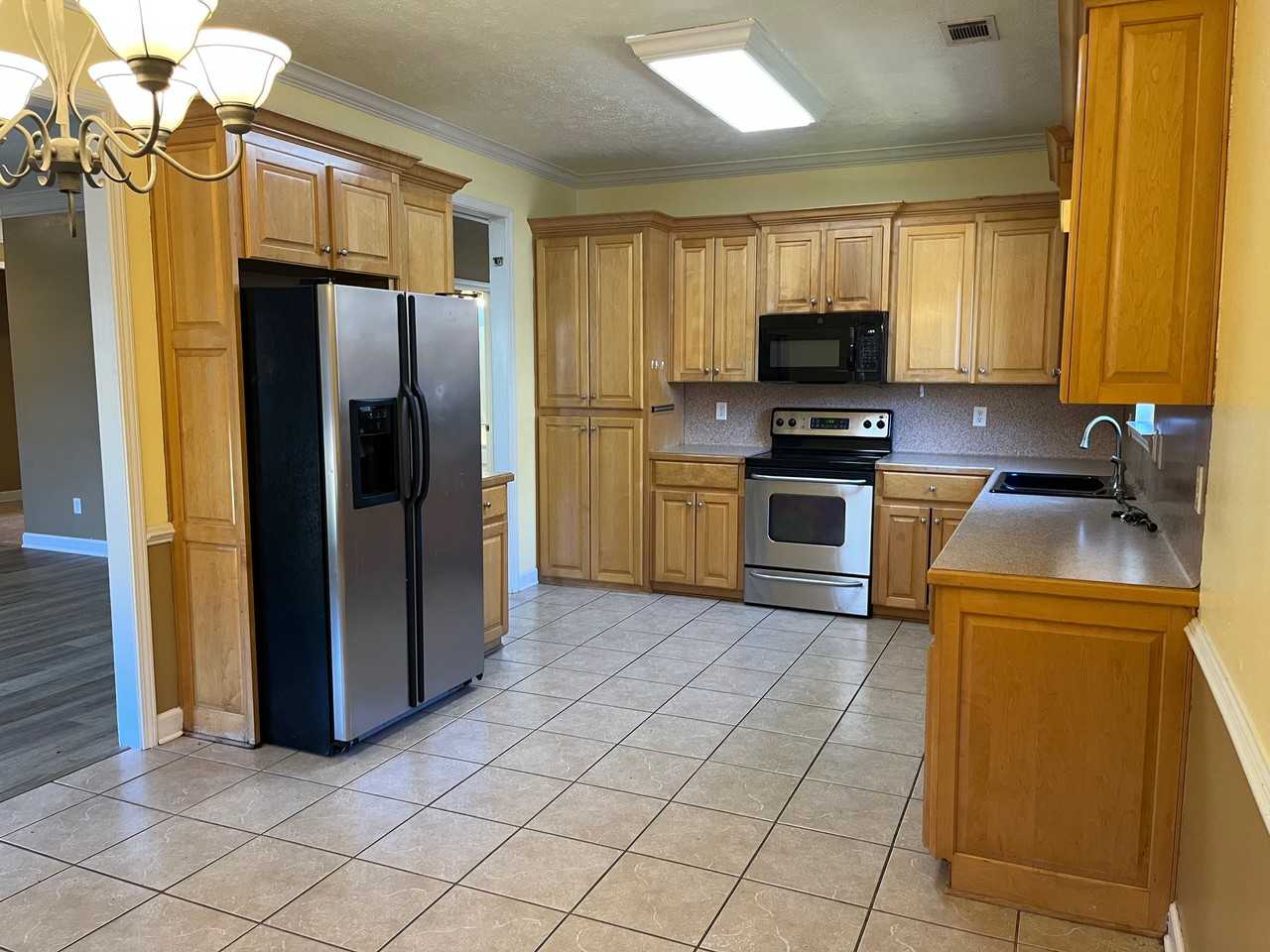 14 Blueberry Ln #1 - Photo 3 of 17