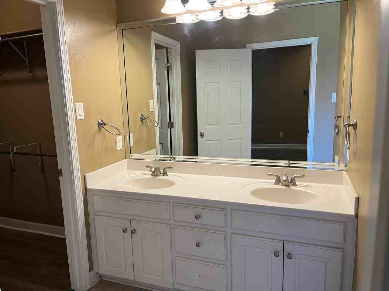 14 Blueberry Ln #1 - Photo 7 of 17