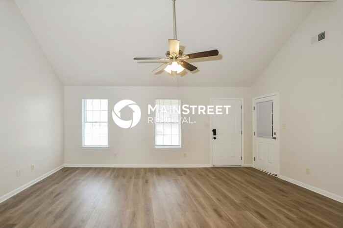 7623 Caitlynn Cir W - Photo 6 of 18