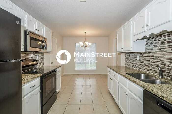 4495 Andover Ln - Photo 7 of 18