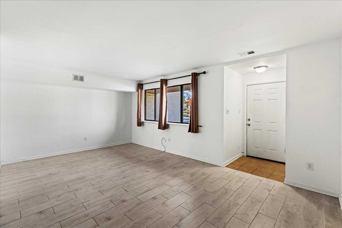 2609 Dogwood Ct #2609DO - Photo 4 of 50