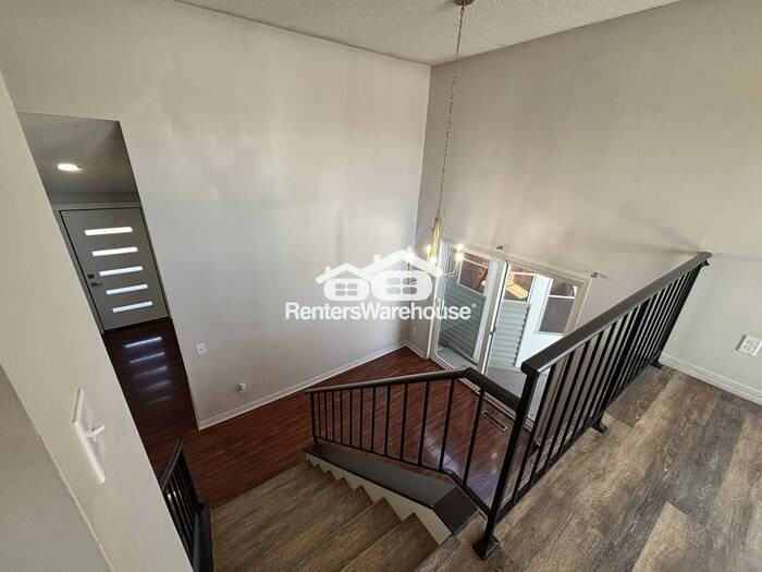 4035 W 137 1/2 St - Photo 7 of 25