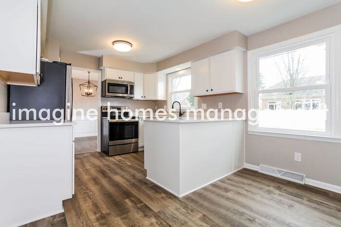 1510 Oldbridge Rd - Photo 7 of 18