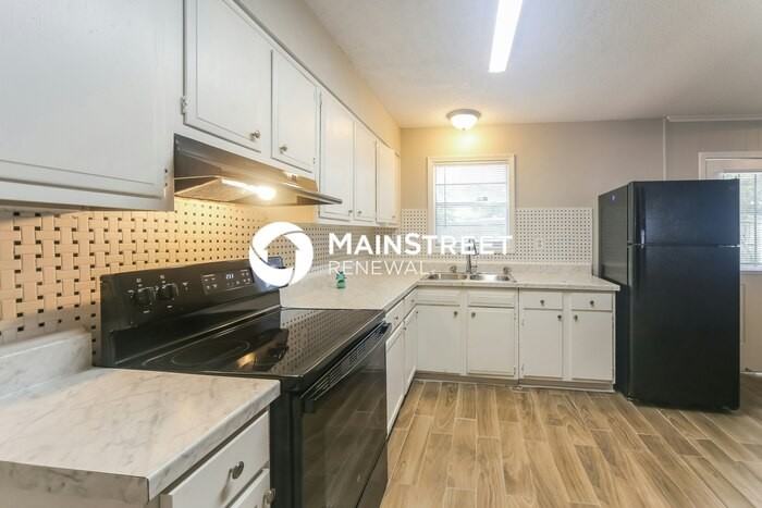 5059 Applewood Dr - Photo 5 of 16