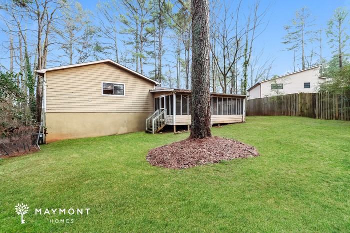 4869 Timber Ridge Dr - Photo 2 of 2