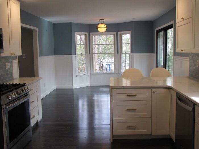 2627 Bexley Ave - Photo 6 of 24