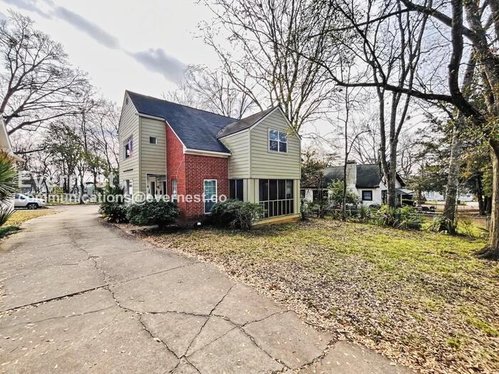 810 Madison St #C - Photo 2 of 23