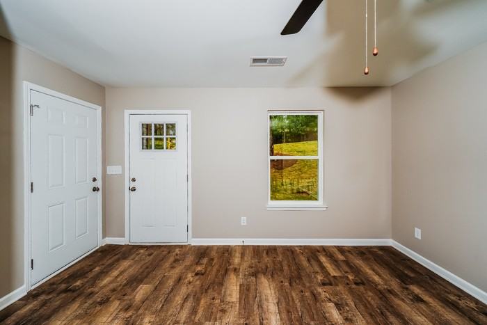 110 Willow Ridge Ln - Photo 6 of 13