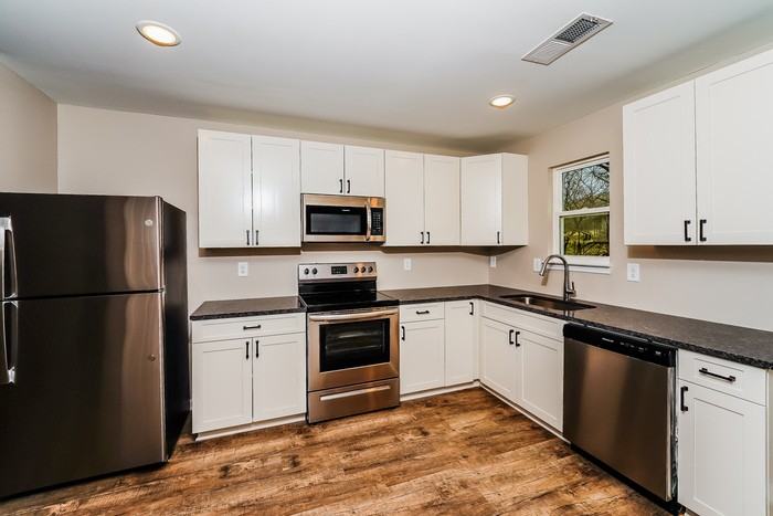 110 Willow Ridge Ln - Photo 7 of 13