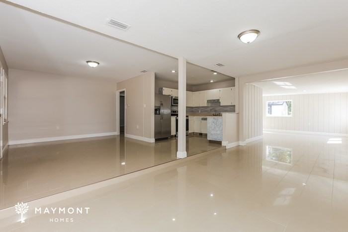 1328 Divot Ln - Photo 6 of 15