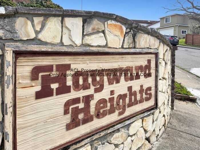 25622 Camino Vis - Photo 3 of 19