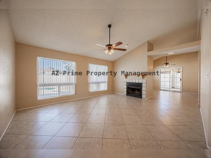 1308 W Marlboro Dr - Photo 3 of 26