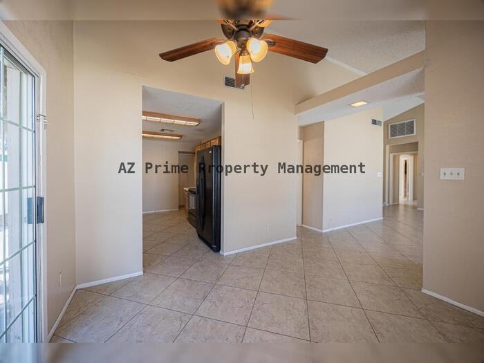 1308 W Marlboro Dr - Photo 7 of 26