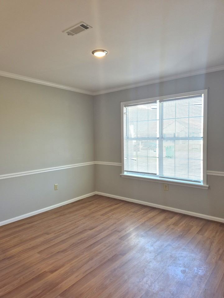 341 Sawgrass Dr #1 - Photo 7 of 13