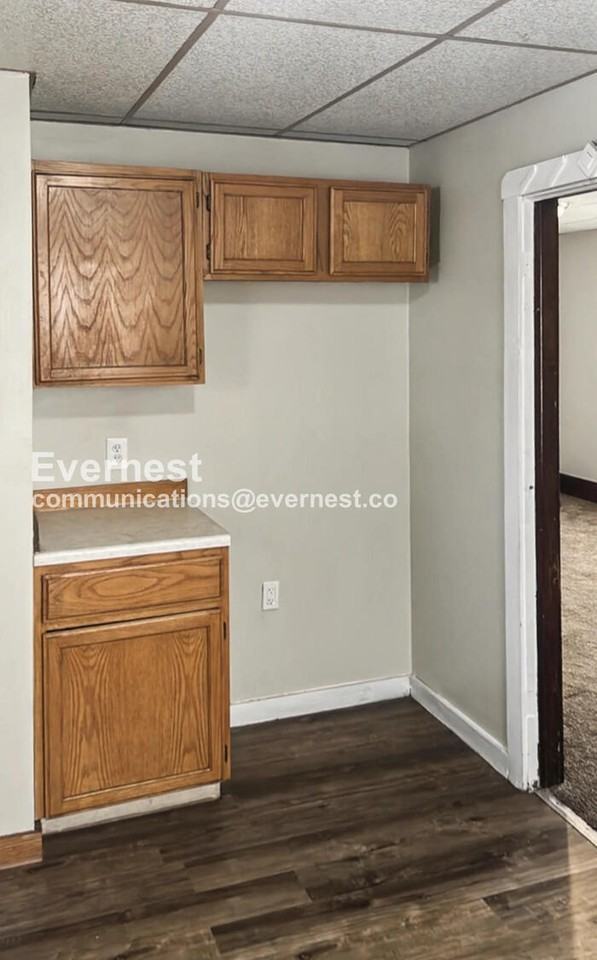 1187 Murray Ave - Photo 3 of 17