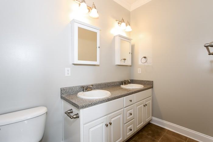 616 Dunrobin Ln - Photo 6 of 10