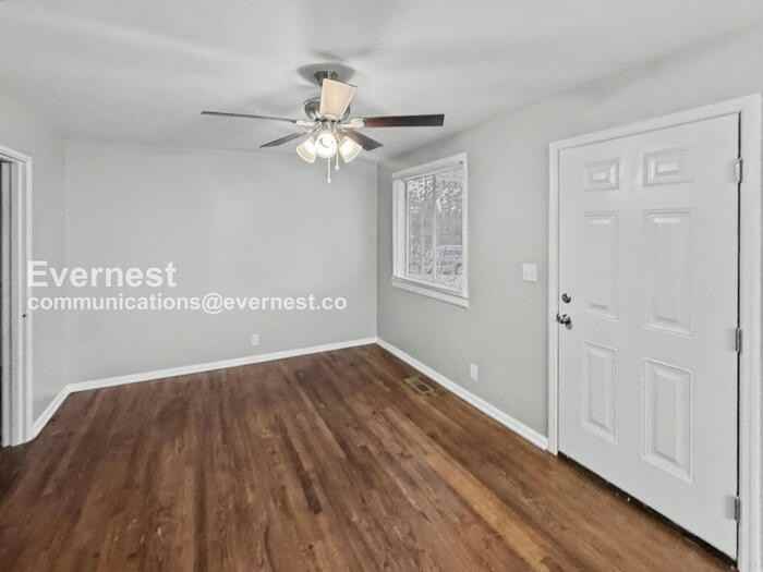 3056 Highland Dr - Photo 7 of 24