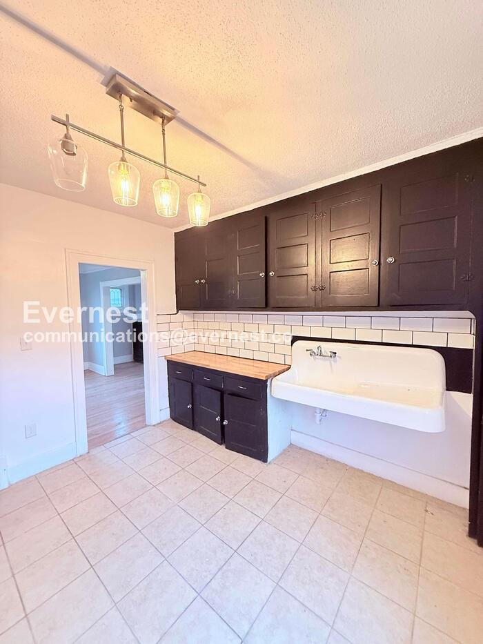 12703 Northlawn St - Photo 3 of 30