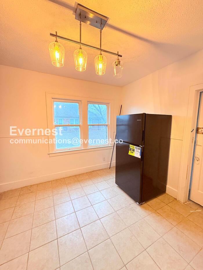 12703 Northlawn St - Photo 5 of 30