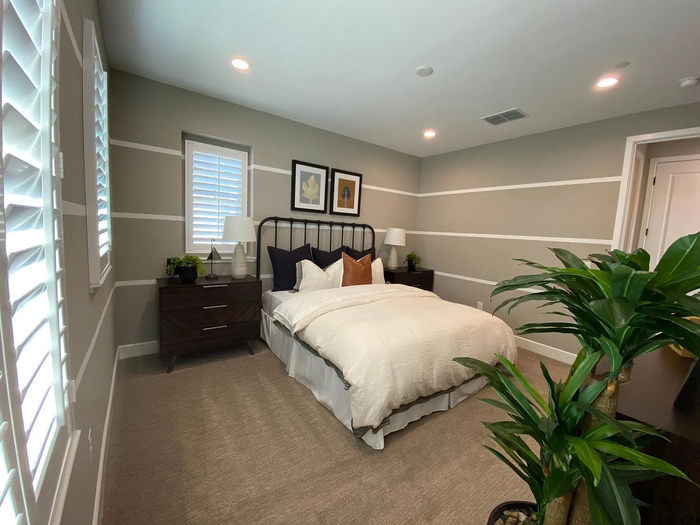 476 E Sorrel Pl - Photo 6 of 10