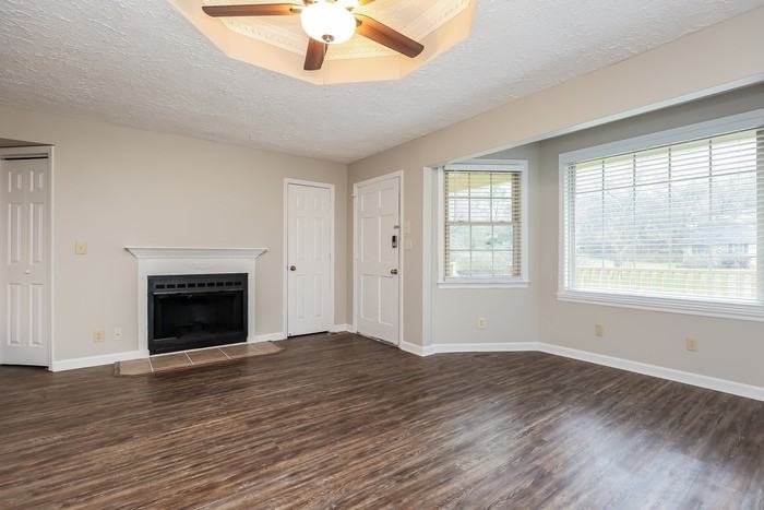 511 Buffalo Trl - Photo 4 of 16